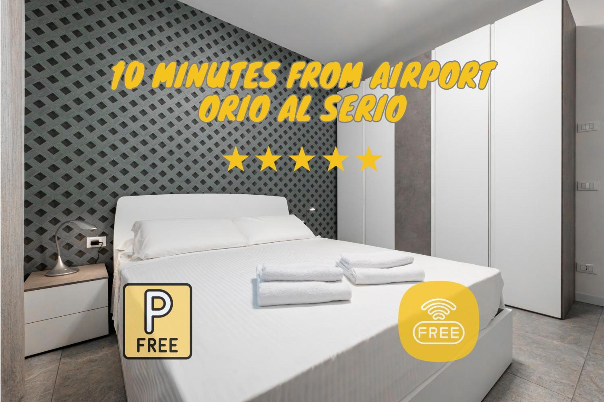 Eco Town Housefree Parking A/c *