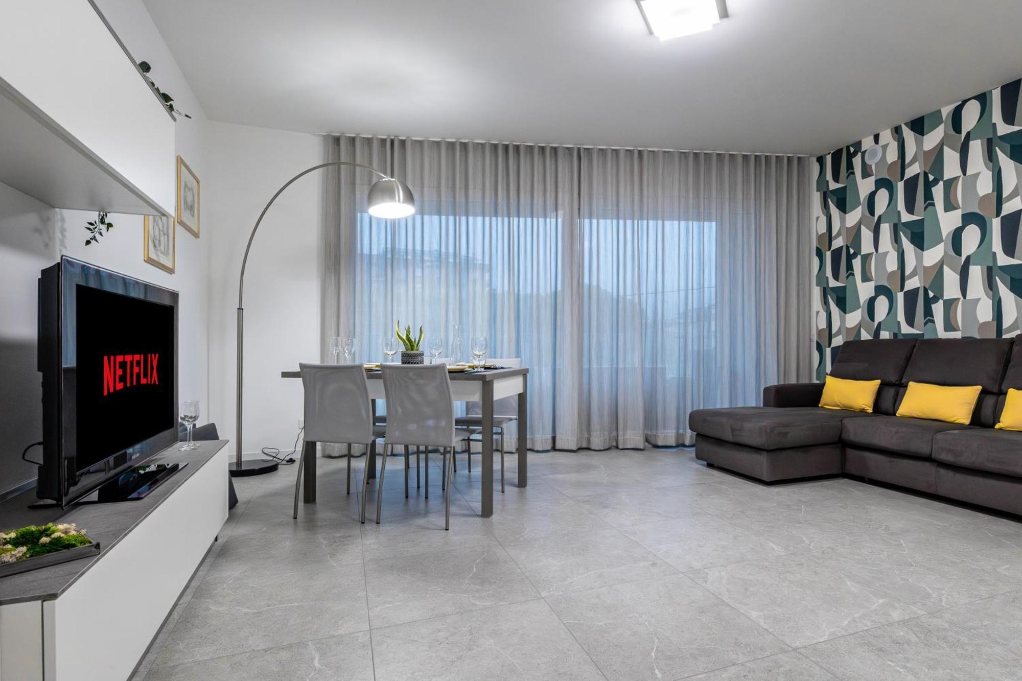 Eco Town Housefree Parking A/c Bergamo